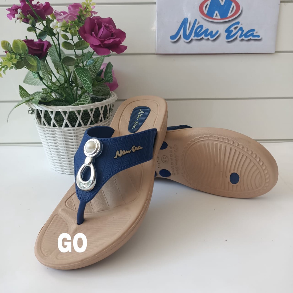 gof NEW ERA LB E 15092 Sandal Jepit Karet Wanita Size 37/41