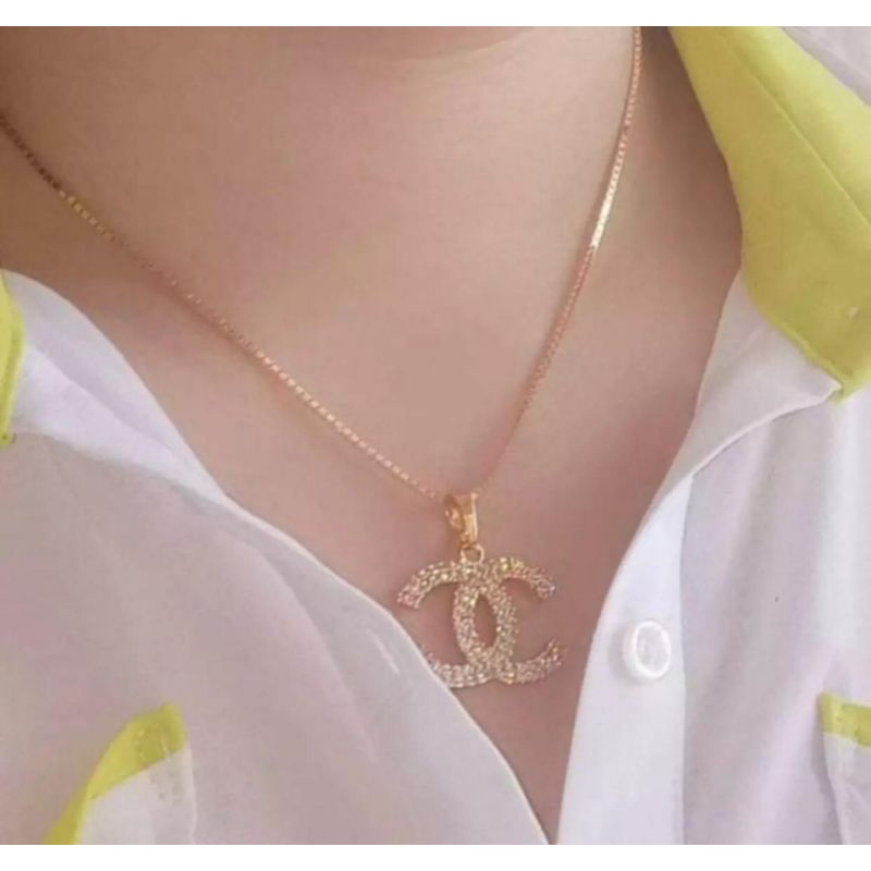 kalung liontin cenel permata full warna gold Perhiasan wanita