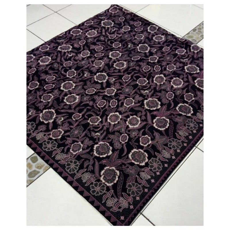 kain batik solo motif Bunga-Bunga Ungu