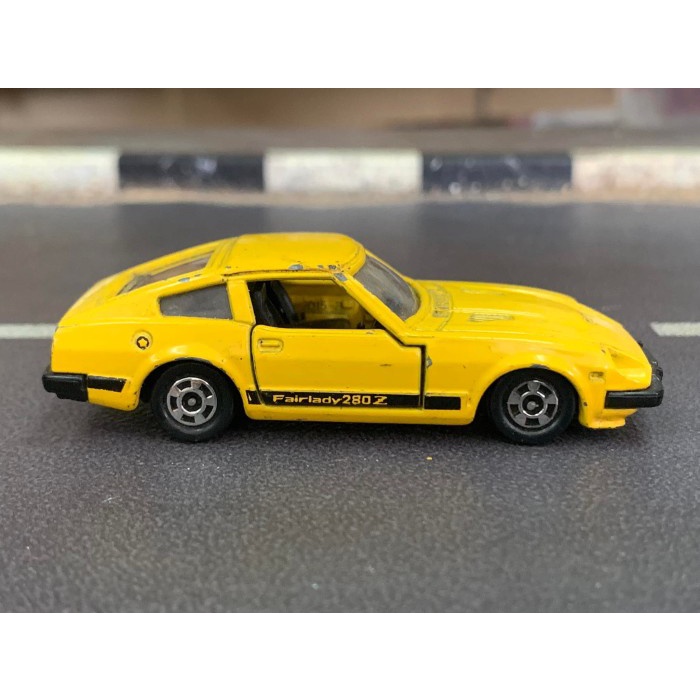 Vintage Tomica 15 Nissan Fairlady 280Z-T Made in Japan No Box