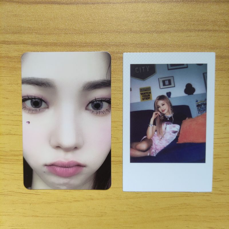 AESPA GIRLS ALBUM PHOTOCARD PC KARINA ZOOM NINGNING POLAROID (WINTER GISELLE)