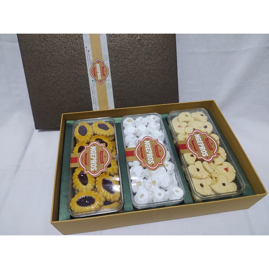 

Kue Kering Hampers Lebaran NGEPROS COOKIES Paket 2