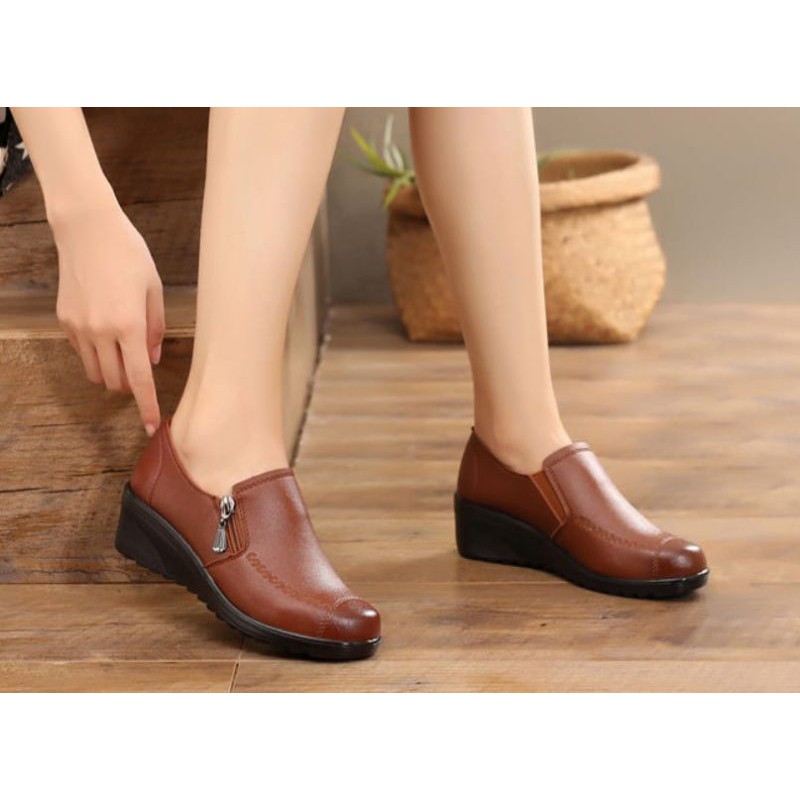 Sepatu Wanita Import Tipe 1637