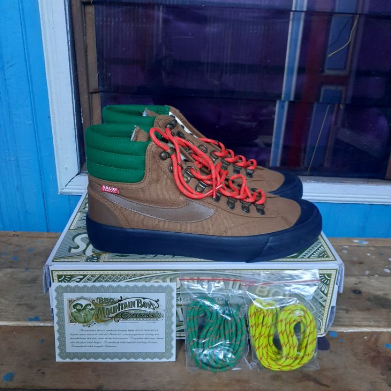 Sepatu Compass BMB Cabin - 41