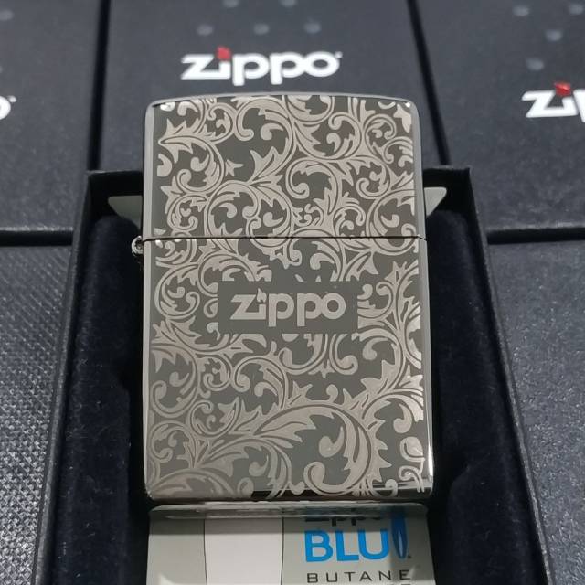 KOREK/MANCIS ZIPPO BLACK ICE BATIC ZIPPO LOGO ORIGINAL