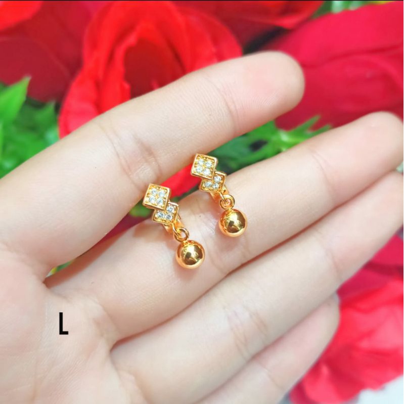 Anting Anak Jepit Permata Zircon Gold