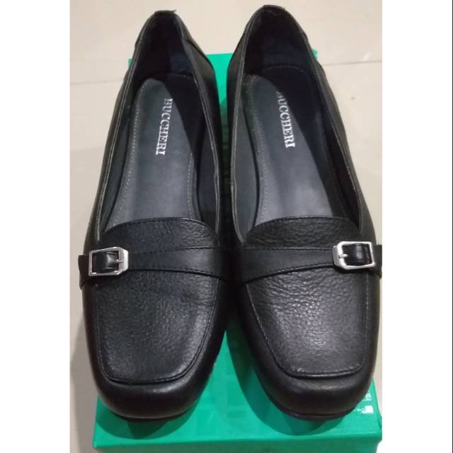  Pantofel  Buccheri  Shopee Indonesia