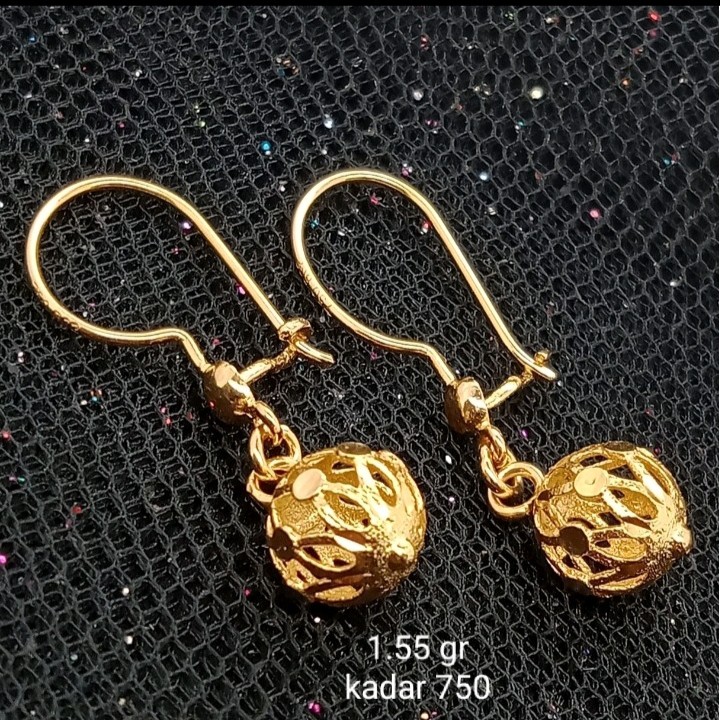 Anting Emas 17 K - 1.55 gr Kadar 750 - 2999