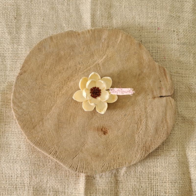 Bunga klobot krisan putih | bunga klobot jagung | Bunga artificial | bunga klobot-1