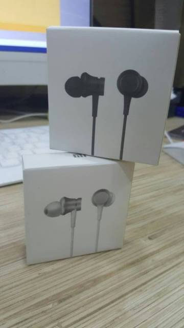 HEADSET EARPHONE HANDSFRE XIAOMI PISTON FRESH EDITION ORIGINAL NEW 100%