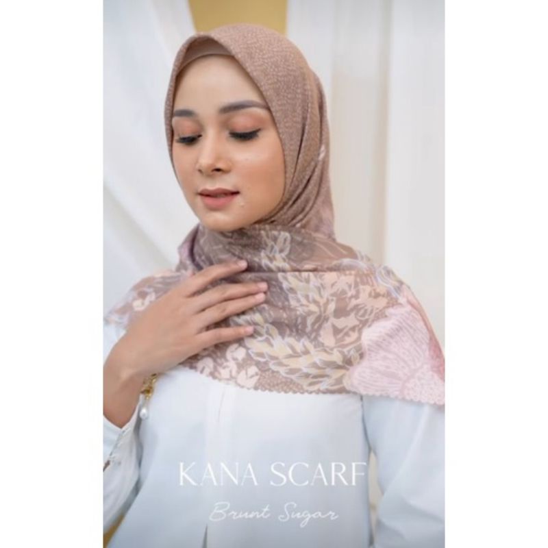 kana scarf by wearing klamby