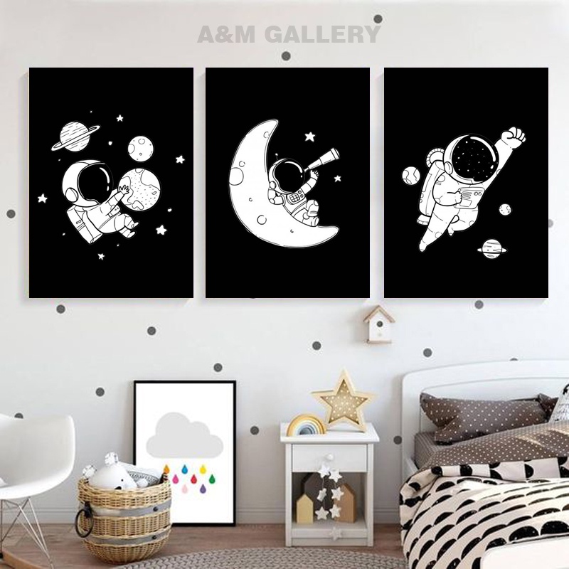 PROMO 1 SET Hiasan Dinding Kamar Bayi (A4) Tema Luar Angkasa Astronot Pajangan Anak Dekorasi Bayi Wall Decor - A&amp;M