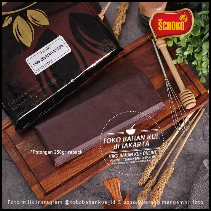 

Schoko Dark Chocolate Couverture Block 60% 1Kg Cokelat Batang Coklat