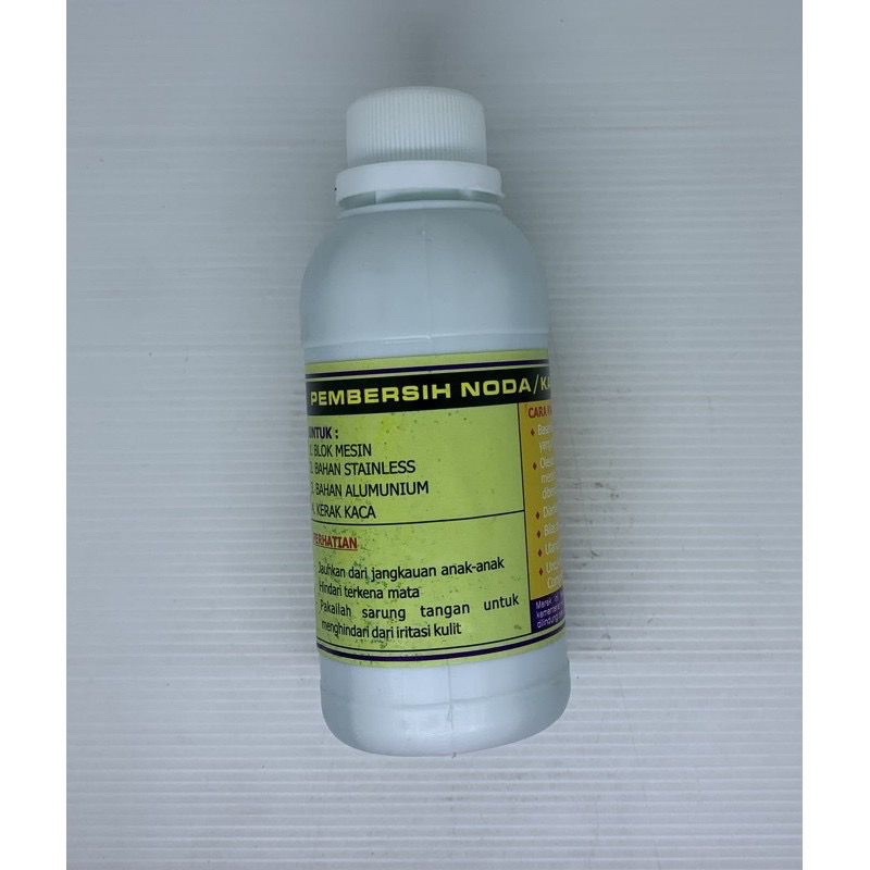 Master Clean 250ml Cairan Pembersih Blok Mesin Karat Atau Noda Cleaner Serbaguna