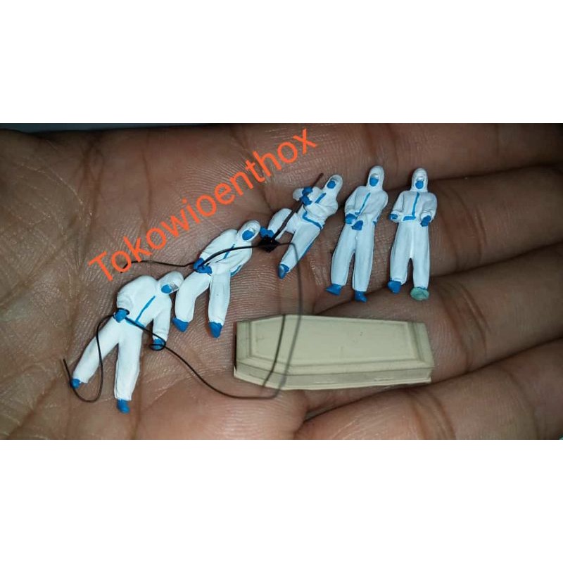 Figure set penggali kubur skala 1:87 Ho