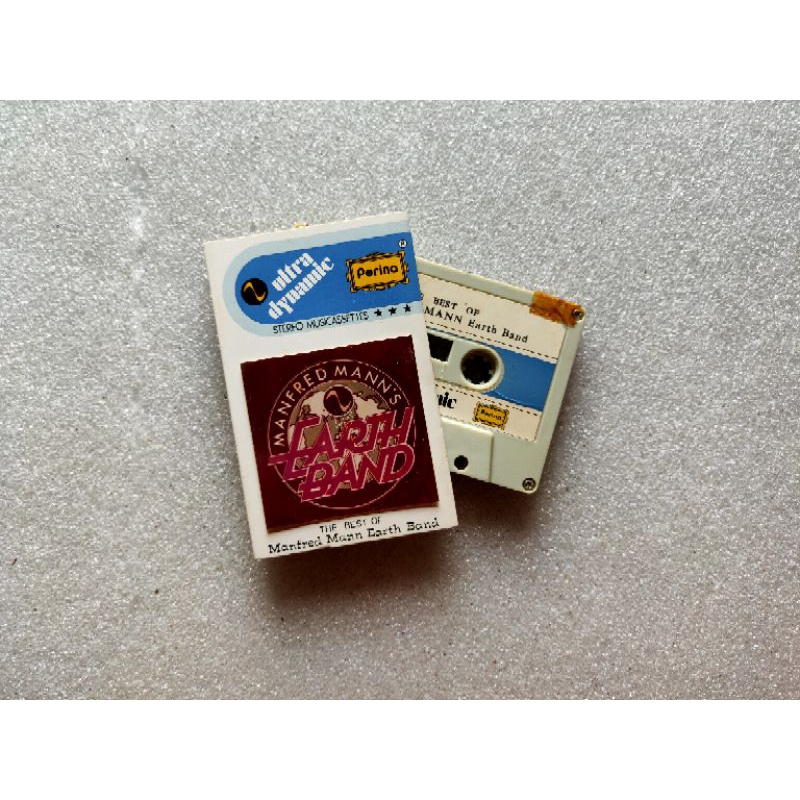 kaset pita progressive hard rock MANFRED MANN EARTH BAND the best of