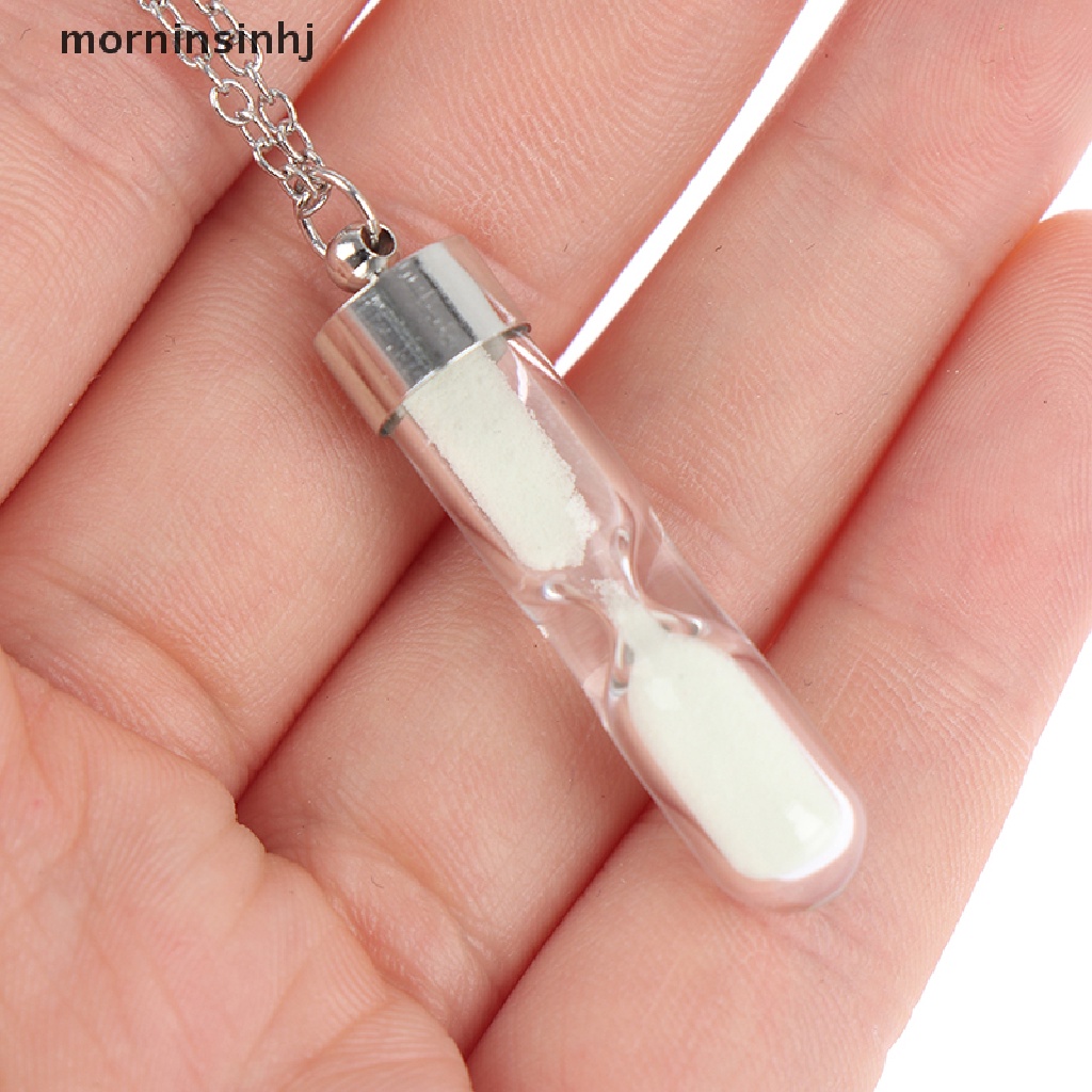 Mor Kalung Rantai Liontin Jam Pasir Glow In The Dark Untuk Wanita