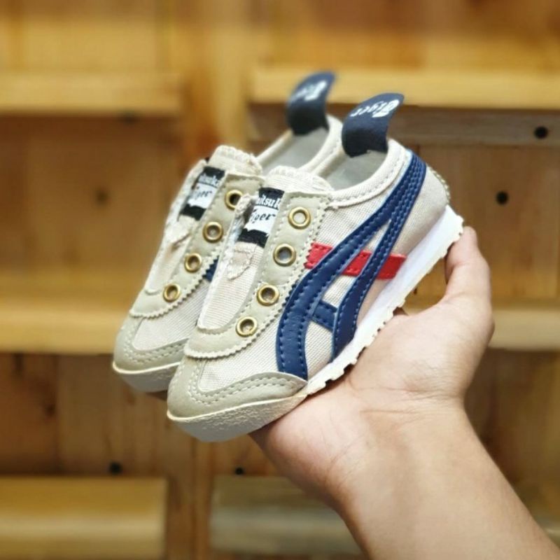 SEPATU SNEAKERS ANAK ANAK LAKI PEREMPUAN SLIP ON MURAH
