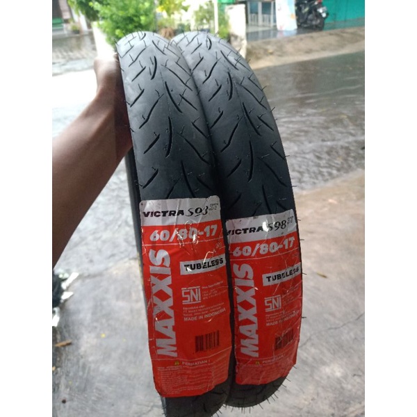 Maxxis victra 60/80-17 tubeless