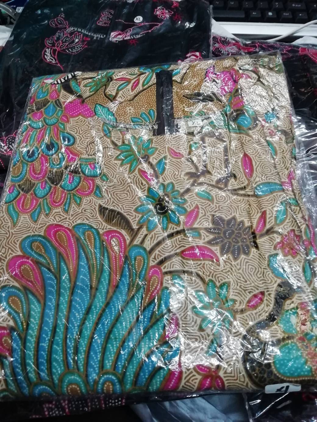 Batik Couple Keluarga M L Xl Xxl Xxxl Terbaru - Sania Ruffle Ori Ndoro Jowi Dnt