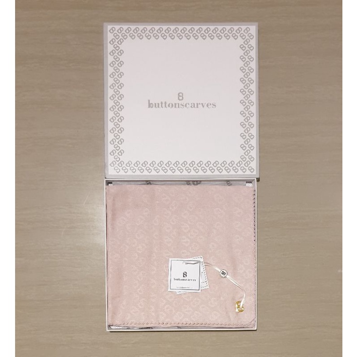 new buttonscarves tapis embossed pale pink