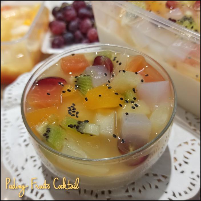 

Puding Fruit Cocktail