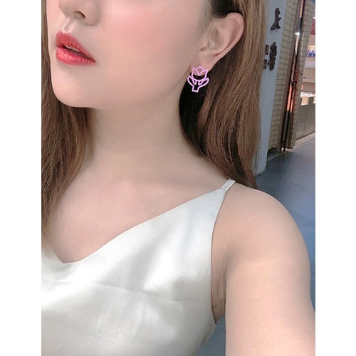 LRC Anting Tusuk Fashion Contrasting Color Banana Flower Alloy Hollow Earrings