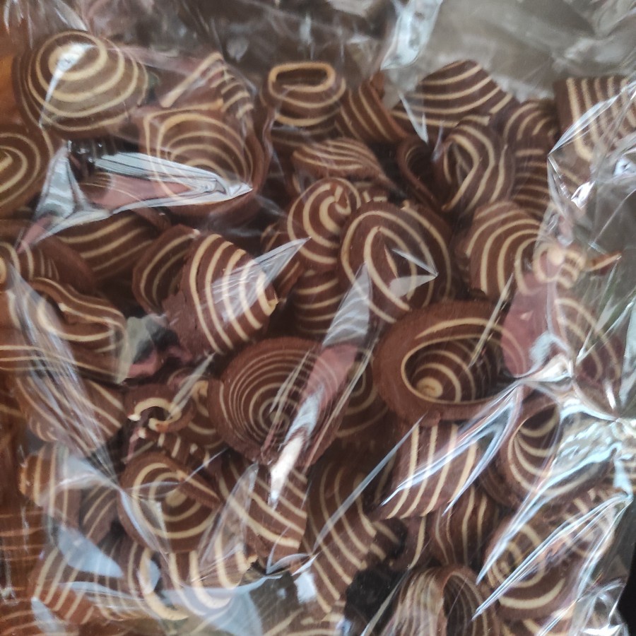 

KERIPIK KUPING GAJAH 130-150g