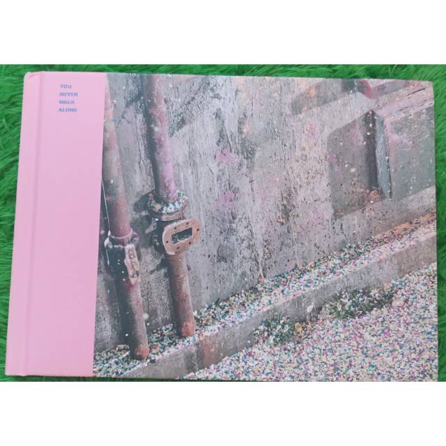ALBUM BTS - YOU NEVER WALK ALONE