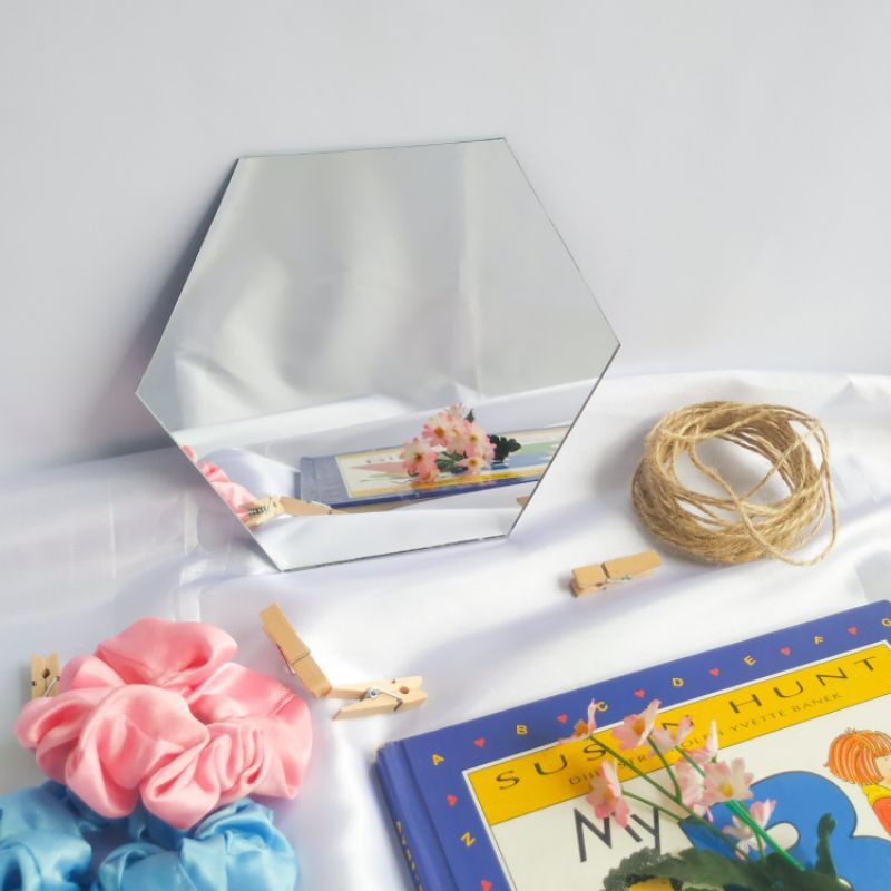 Cermin Hexagonal | Hiasan dinding aesthetic | Room Decor [Kaca Asli] | Reflectio