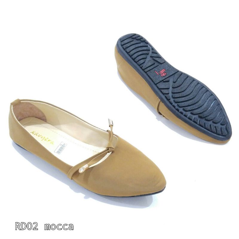 BIG SALE Borneo Sepatu Wanita Flat Flatshoes Bahan Sintetis  dengan Pita Kecil by Xavyera kode RD02