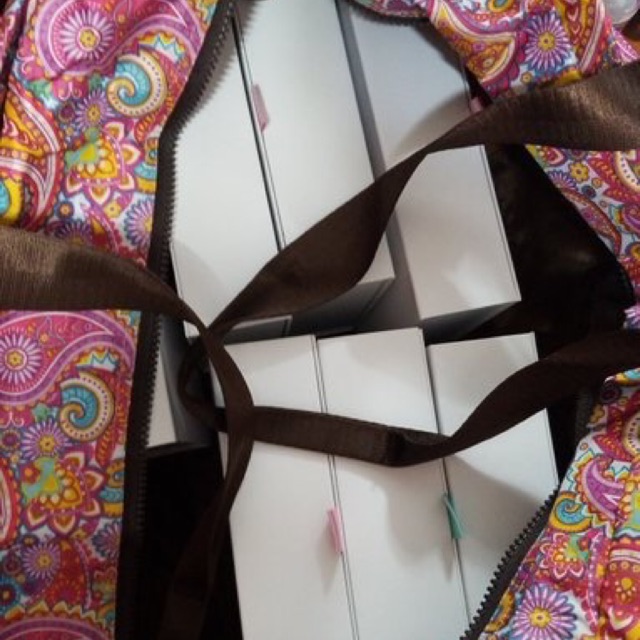 Pelunasan Produk VT x BTS perfume (Standee,Perfume Only,Fullset,Photocard)