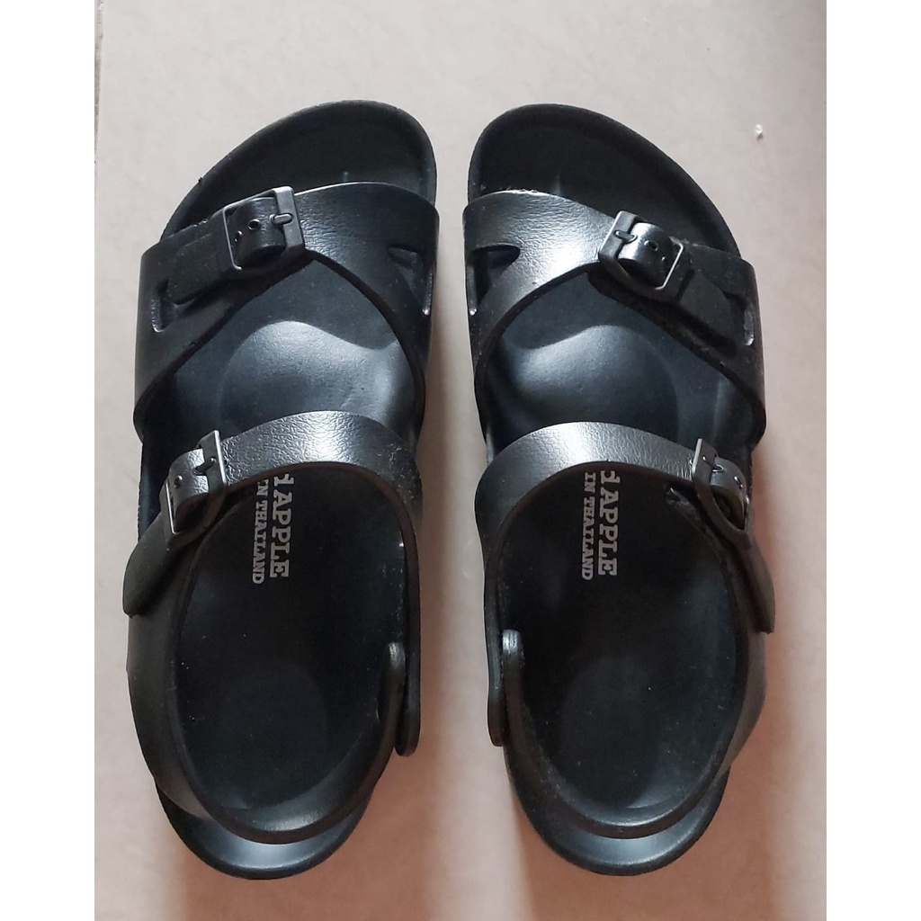 Sendal Wanita Pria Red Apple sz 42 - SSM001