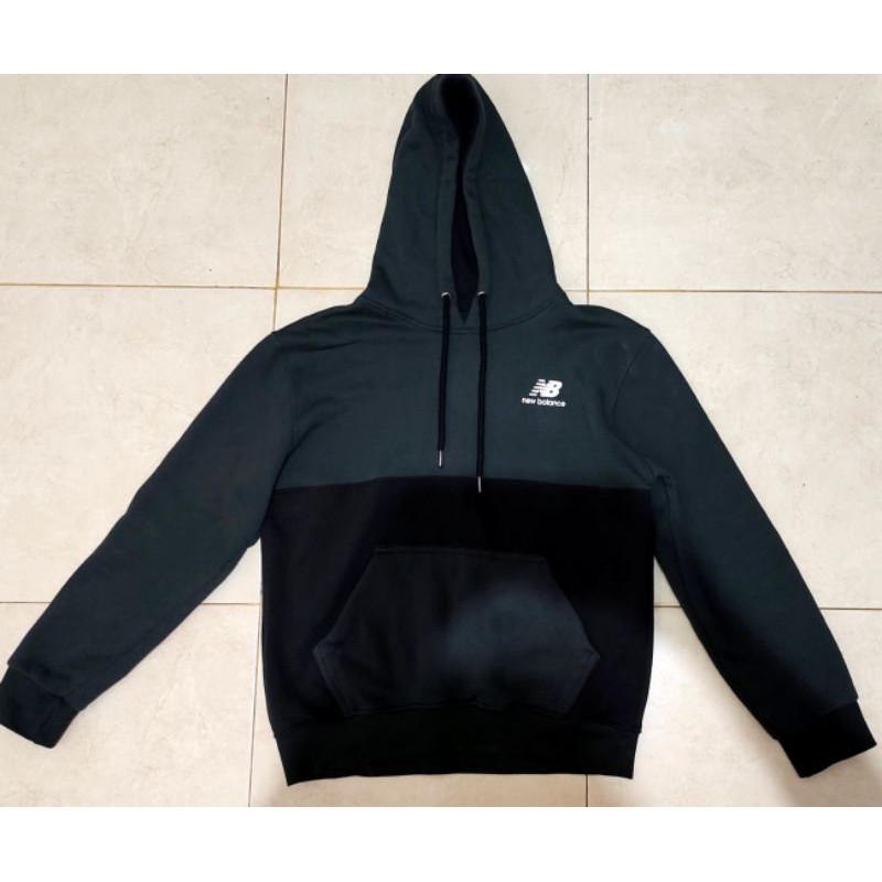 (COD) HODDIE NEW BALANCE BLACK/ GREEN