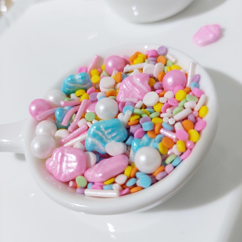 sprinkle kue/hiasan kue/pearl/mutiara/ hiasan mutiara/hiasan kue/box kue/kotak kue/topper kue