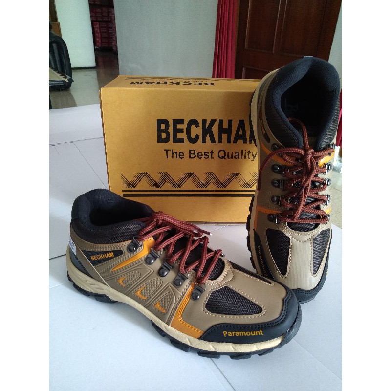 Beckham Paramount Sepatu Hiking Outdoor Olahraga Pria.