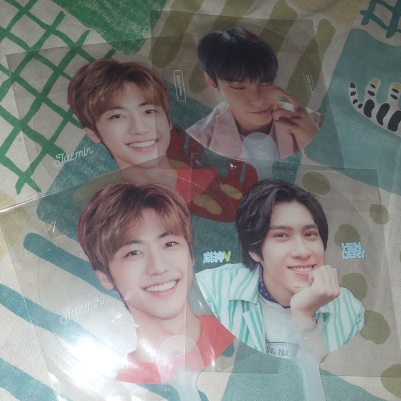 mini clearfan sumkit doyoung hendery jaemin