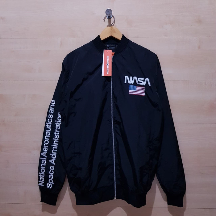 JAKET BOMBER HERON PRESTON X NASA FLAG BLACK - M