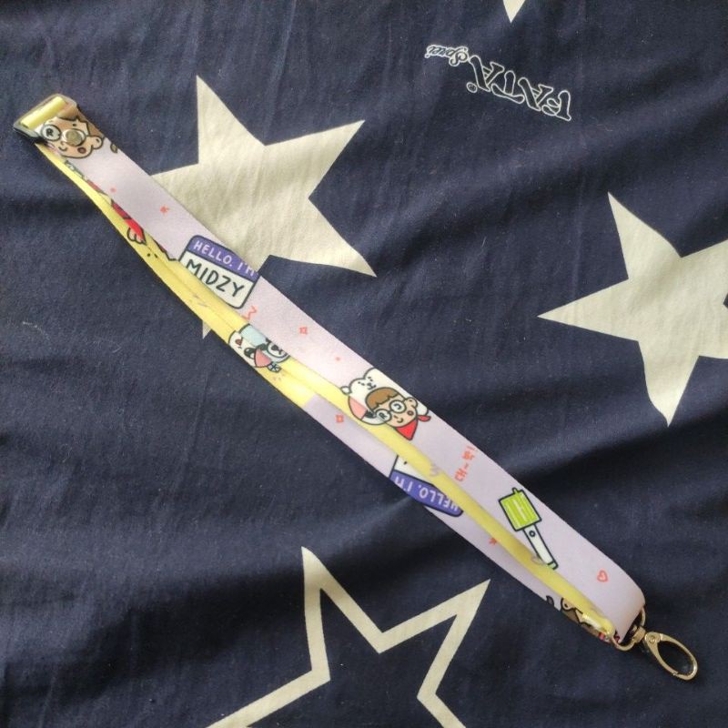 

PRELOVED Lanyard Itisyourss Fangirl Two Tone