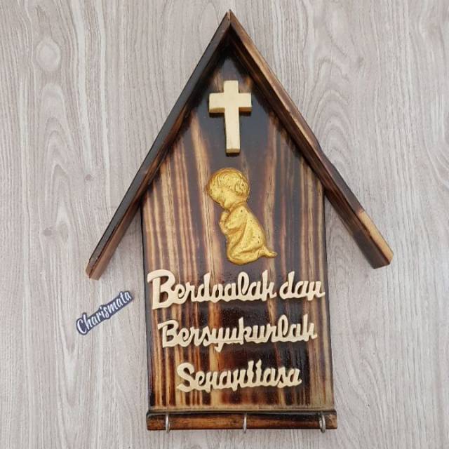 HIASAN DINDING BERDOALAH DAN BERSYUKURLAH SENANTIASA