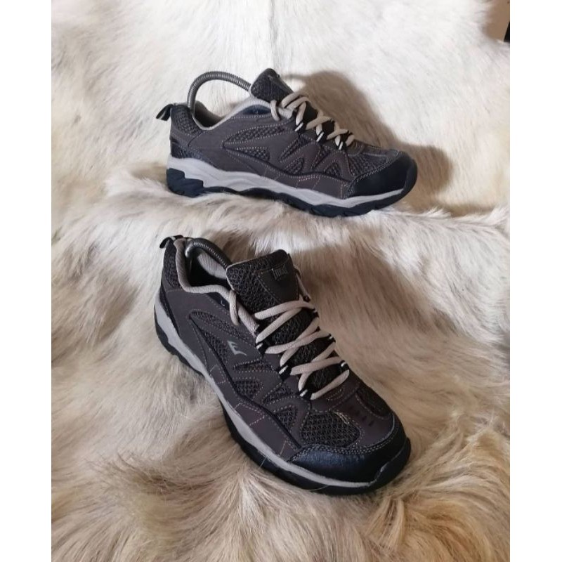 preloved everlast ecco cruiser shoes sepatu gunung secondhand sepatu sneakers