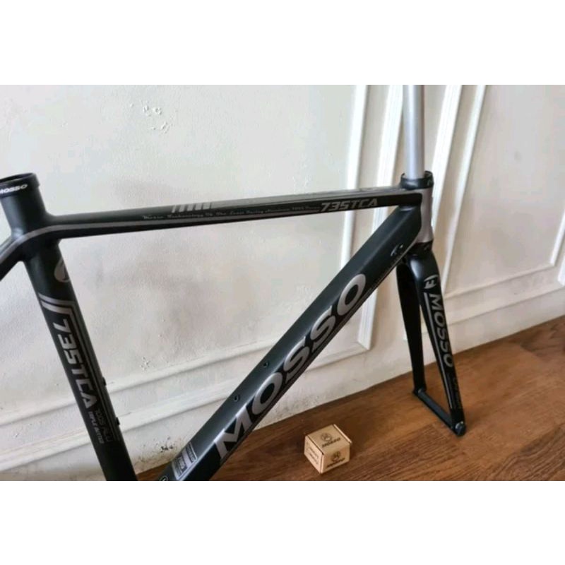 Frame Road Bike Mosso 735 TCA  Hitam Abu Abu Black Grey.Rangka Sepeda Balap 735tca Alloy Fork Carbon