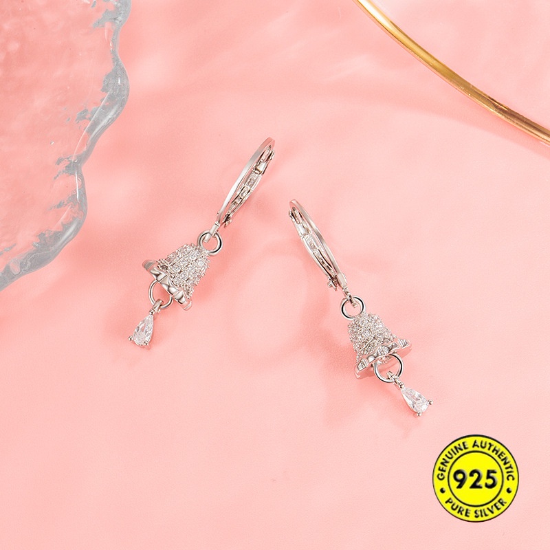 Anting Klip Bahan S925 Silver Aksen Berlian Gaya Korea Retro Untuk Wanita