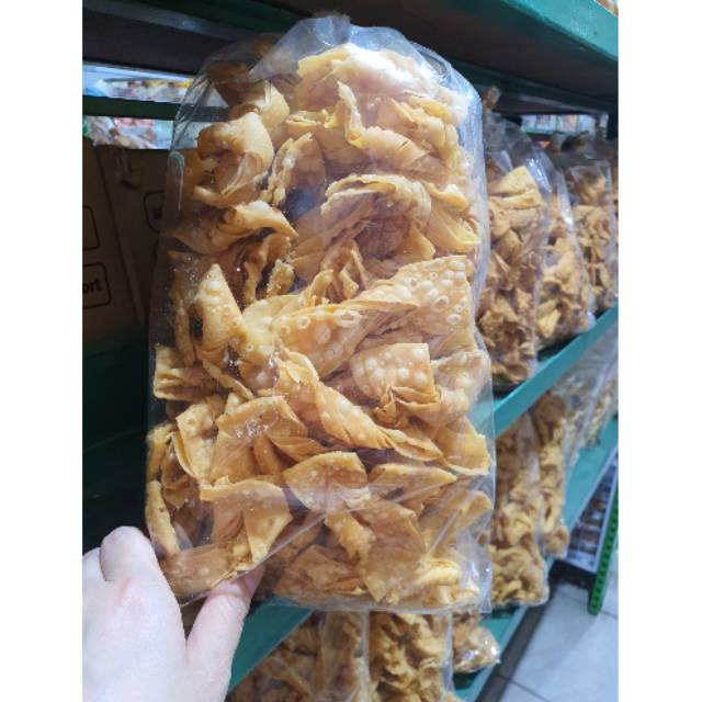 

Kue bawang Enak dan renyah snack 500gr