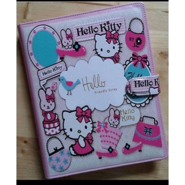 

Binder hello kitty SE