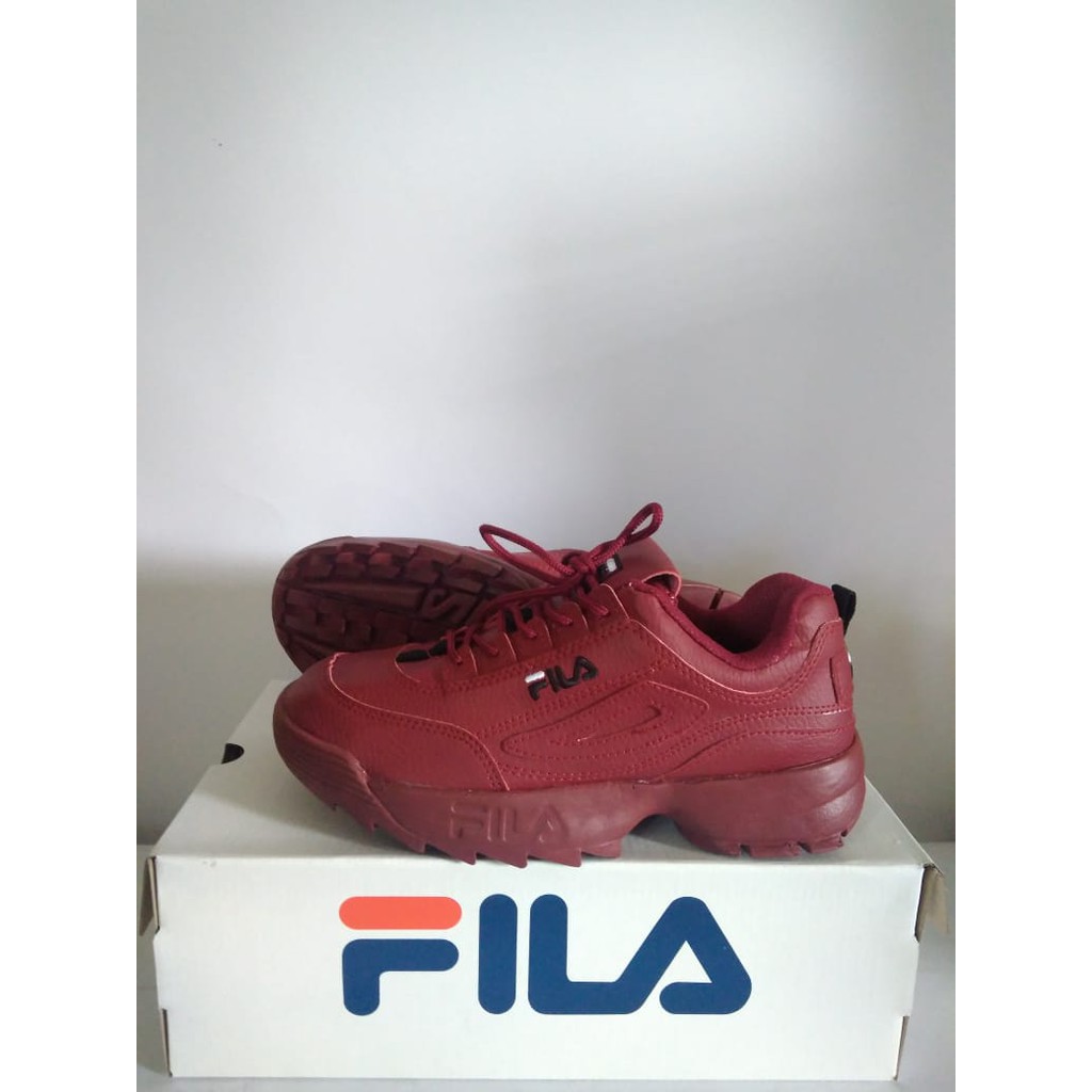 

fila warna merah