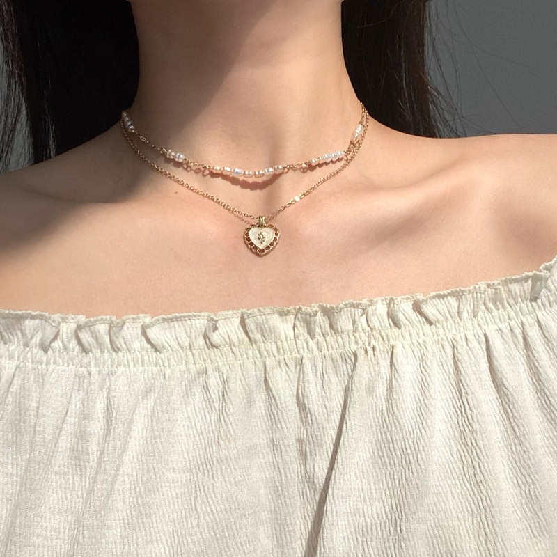 Kalung Rantai Dengan Liontin Mutiara Bentuk Hati Warna Rose Gold Untuk Wanita