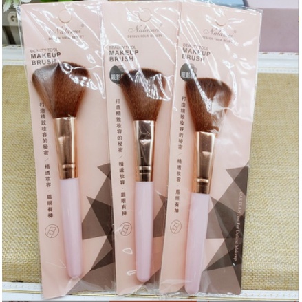 BEAUTY BRUSH, KUAS BEDAK BLUSH ON