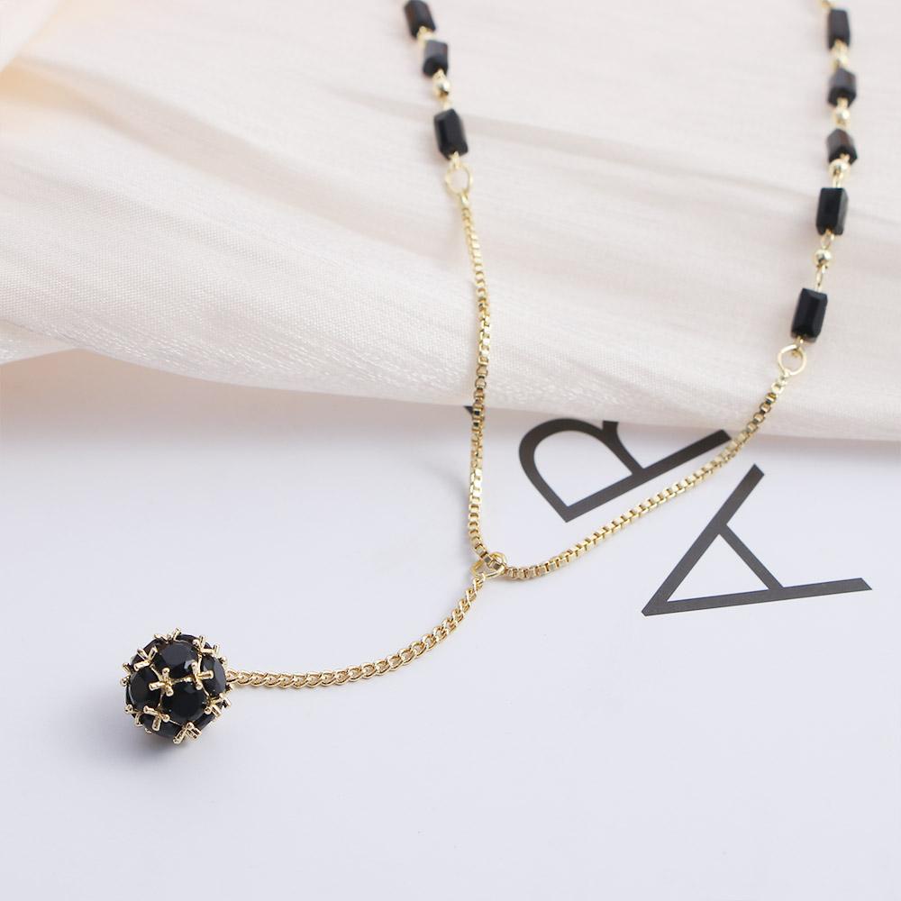 Mxbeauty Kalung Emas Retro Sederhana Rantai Klavikula Wanita Kalung Dimond Perhiasan Hadiah Rumbai Liontin Gaya Korea Kalung