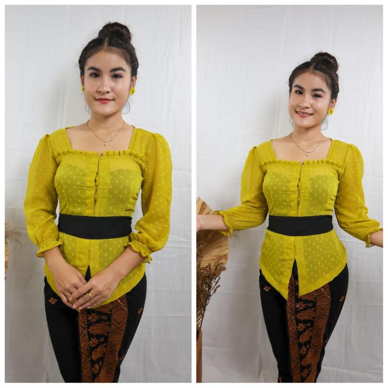 Kebaya sabrina pipil polkadot rubiah.